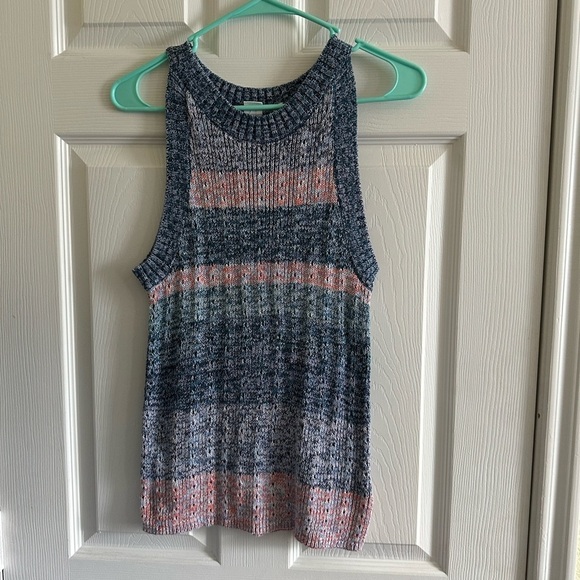 GAP Tops - GAP Blue Pink Ribbed Sleeveless Tank Top Small